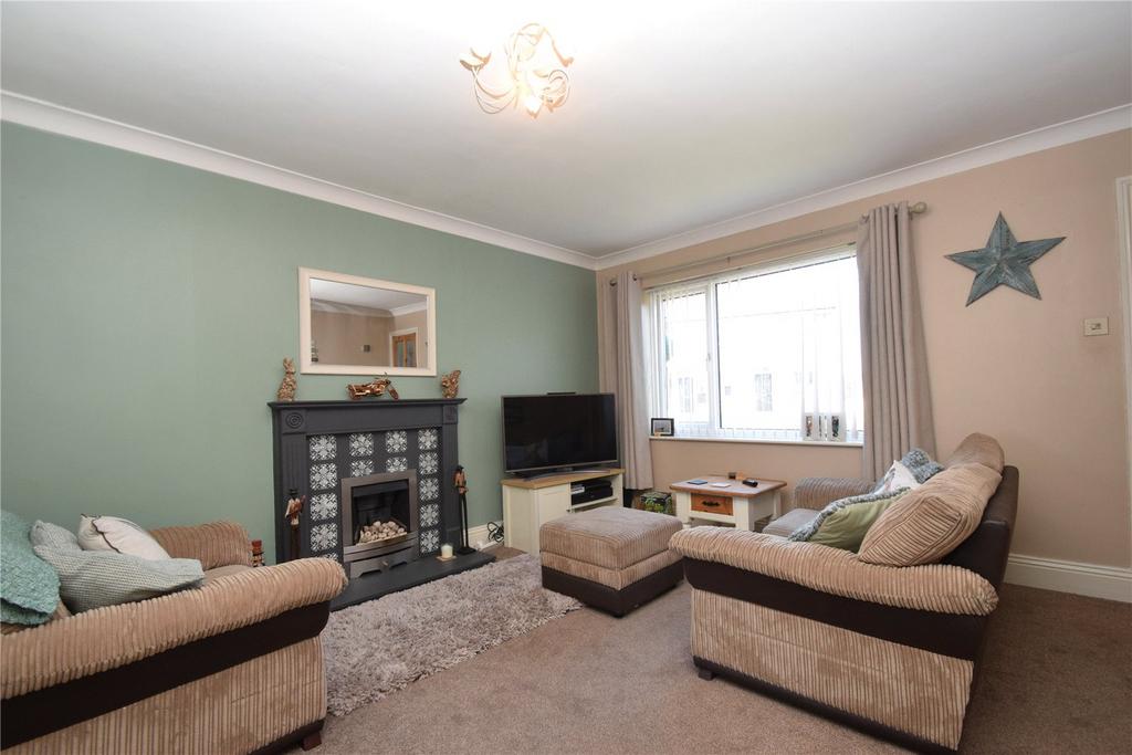Harvest Way, Eastfield, Scarborough... 3 bed semidetached house £160,000