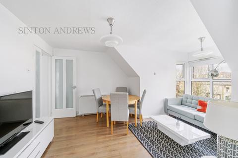 13 Pursewardens Close, London, W13 9PN
