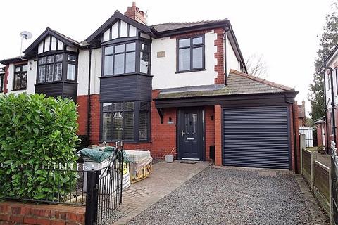 3 Priory Crescent, Penwortham, Preston, PR1 0AL