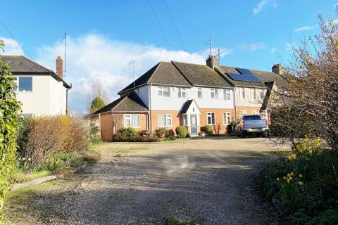 1 Towcester Road, Milton Malsor, Northampton, NN7 3AP