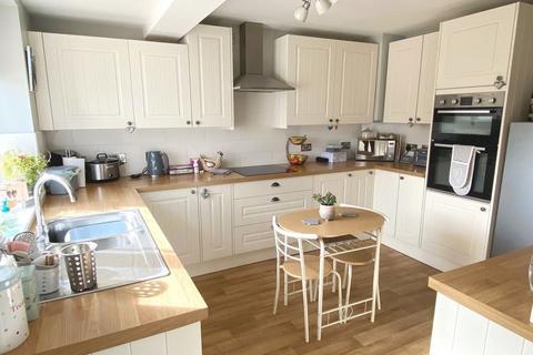 1 Towcester Road, Milton Malsor, Northampton, NN7 3AP