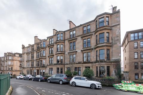 3 bedroom flat to rent, Partickhill Road, Flat 1-1, Partickhill, Glasgow, G11 5BY