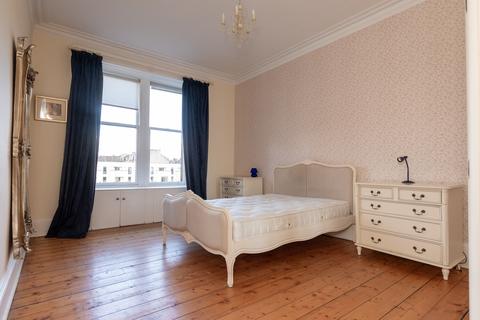 3 bedroom flat to rent, Partickhill Road, Flat 1-1, Partickhill, Glasgow, G11 5BY