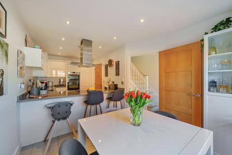 7 Century Way, Beckenham, BR3 1BY