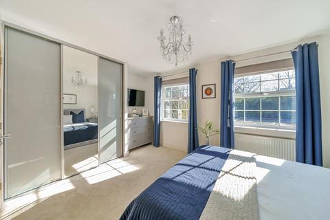 7 Century Way, Beckenham, BR3 1BY