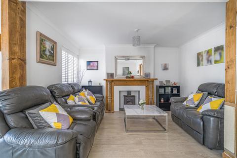 31 Beach Road, Selsey, Chichester, PO20 0LT