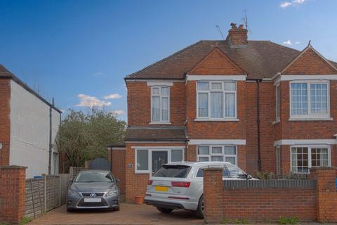 3 bedroom semi-detached house to rent - Forlease Road, Maidenhead, SL6