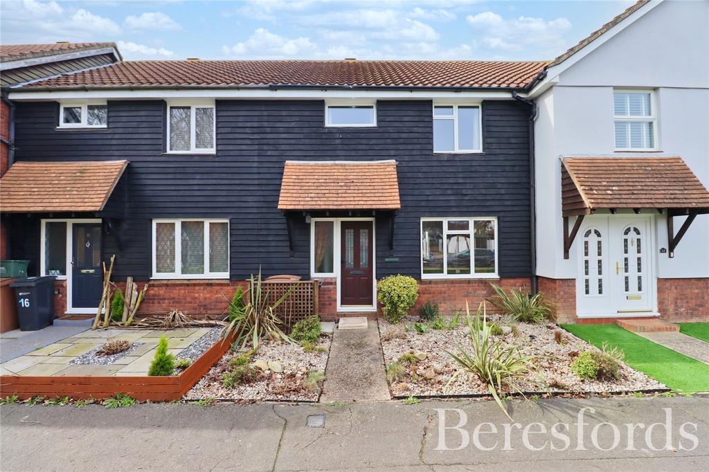 Aldridge Close, Chelmsford, CM2 3 bed terraced house for sale £350,000