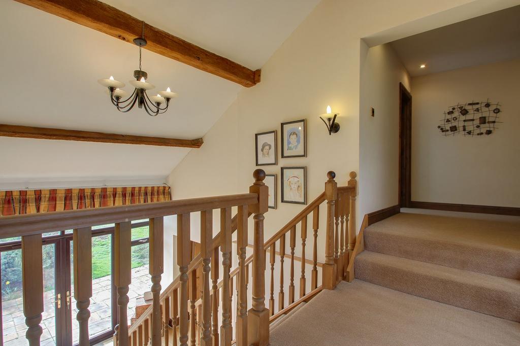 Galleried landing