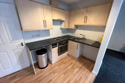 2 bedroom apartment to rent, Marina Buildings, Stoke Road, Gosport, Hampshire, PO12