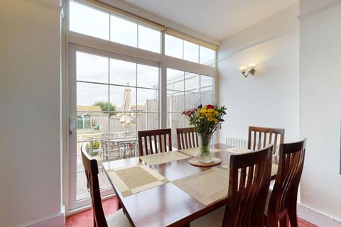 4 bedroom semi-detached house for sale - Percy Avenue, Broadstairs, CT10