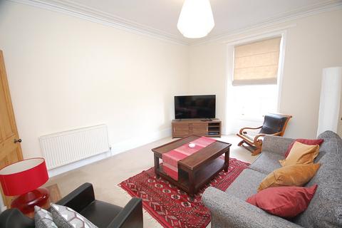 2 bedroom flat to rent - Victoria Street, West End, Aberdeen, AB10