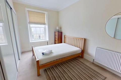 2 bedroom flat to rent, Victoria Street, West End, Aberdeen, AB10