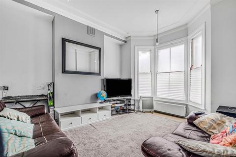 4 bedroom terraced house for sale, Gilstead Road, SW6