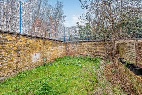 4 bedroom terraced house for sale, Gilstead Road, SW6