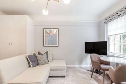 Studio to rent, Fulham Road, South Kensington, Pelham court SW3