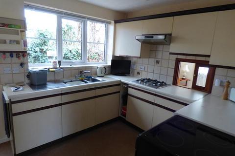 15 Bramley Close, Ledbury, HR8 2XP