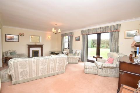 4 bedroom detached house for sale, Monks Meadow, Much Marcle, HR8