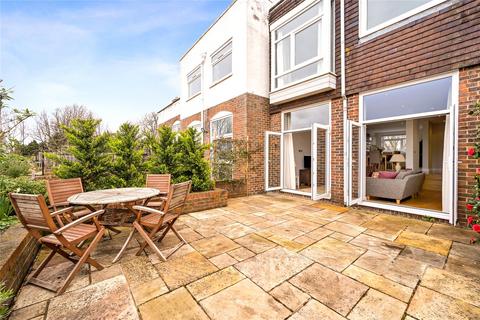 12 Ibis Lane, London, W4 3UP