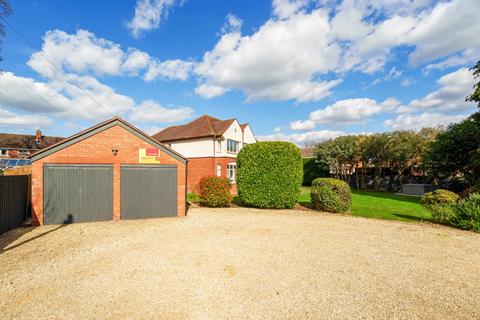 12 Holbrook Close, Hereford, HR1 1TR
