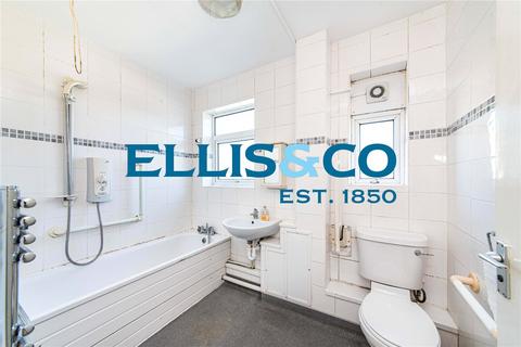 3 bedroom apartment to rent, Bilsby Lodge, Chalklands, Wembley, HA9