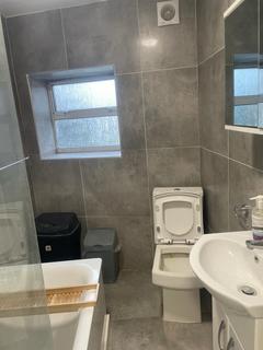 1 bedroom flat to rent, Margaret Road, New Barnet, London, EN4