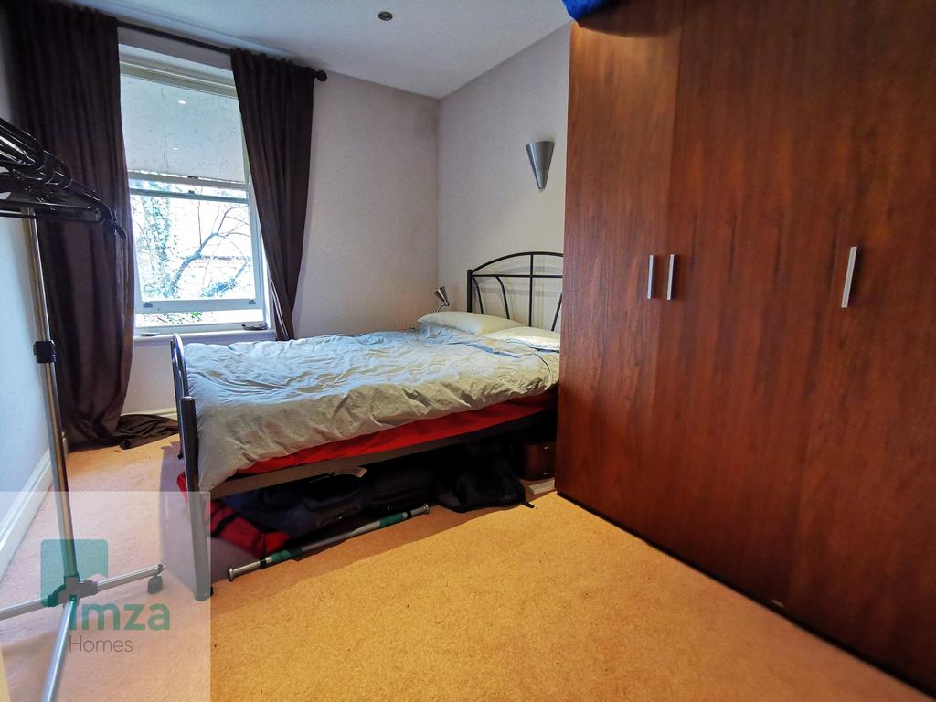 Bedroom 2 (1)