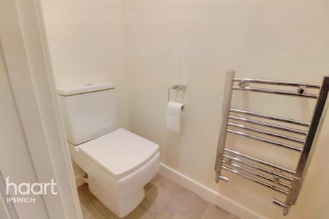16, St Edmund House Rope Walk, Ipswich, IP4 1NF