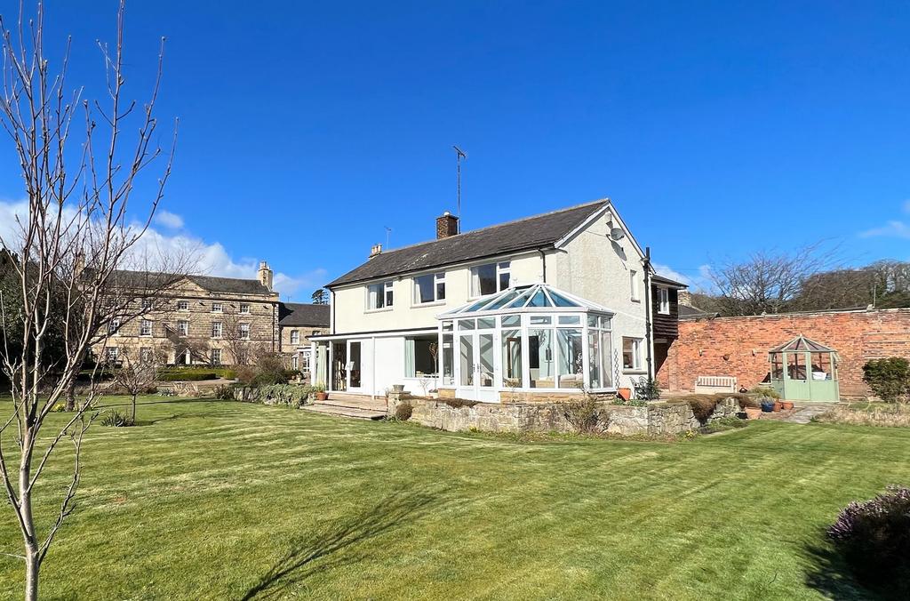 Bridge Street, Warkworth, Northumberland, NE65 0XA 5 bed detached house