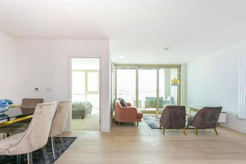 3 bedroom apartment for sale - Liner House, Royal Wharf, Pontoon Dock E16