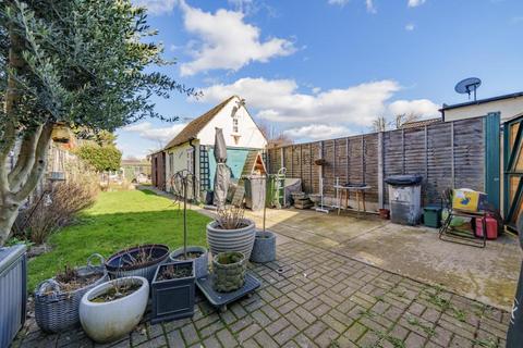 60 Glade Road, Marlow, SL7 1DH