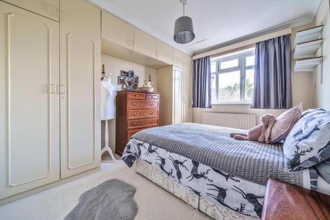 60 Glade Road, Marlow, SL7 1DH