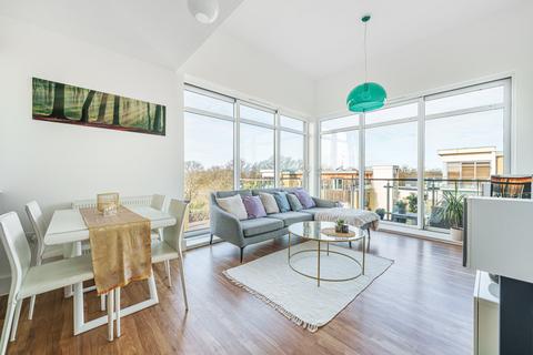 2 bedroom penthouse for sale - Needham Court, Blagrove Road, Teddington, TW11