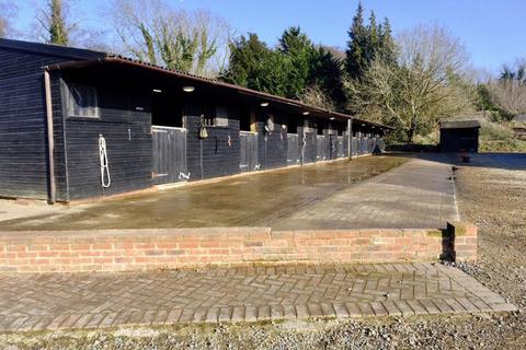 Equestrian property for sale - New Road Hill, Orpington