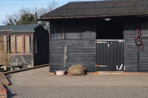 Equestrian property for sale - New Road Hill, Orpington