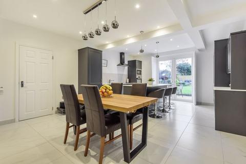 5 bedroom detached house for sale, Plough Lane, West Purley