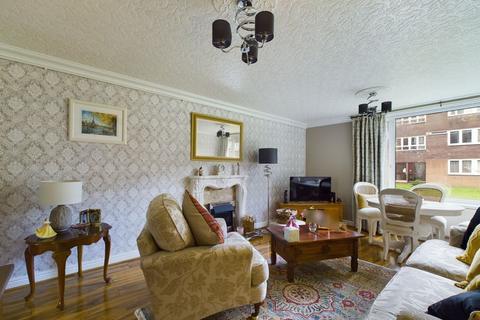 2 bedroom flat for sale - Brantley Avenue, Finchfield, Wolverhampton WV3