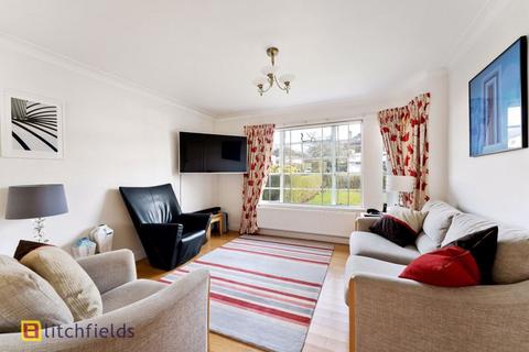 29 Ludlow Way, London, N2 0JZ