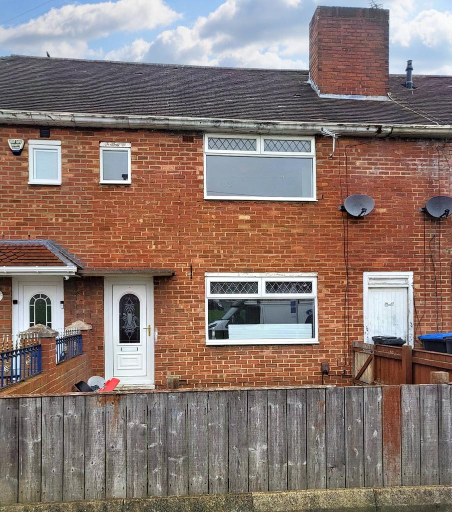 Lowmead Walk, Middlesbrough TS3 2 bed semidetached house for sale £