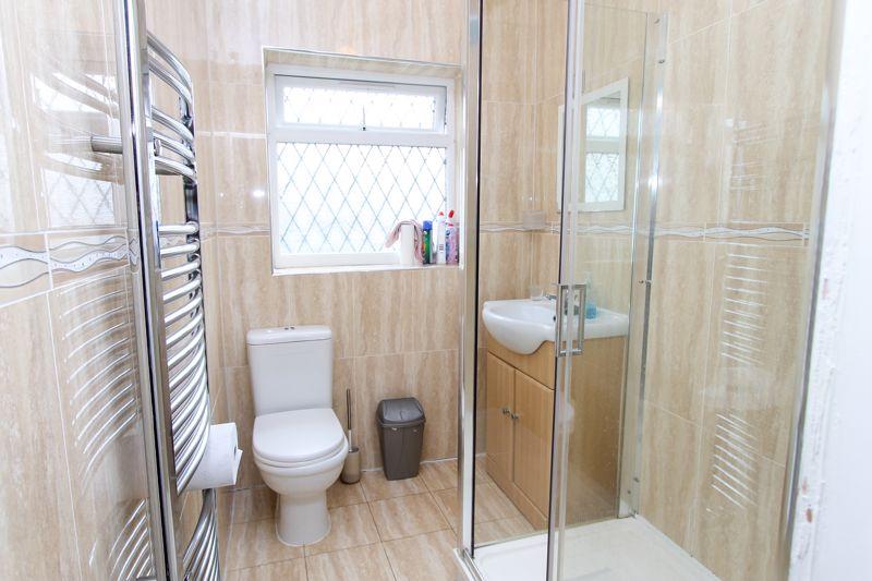 Windmill Lane, Greenford Studio £1,100 pcm (£254 pw)