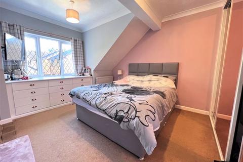 4 Alder Close, Sandford, Wareham, BH20 7QL