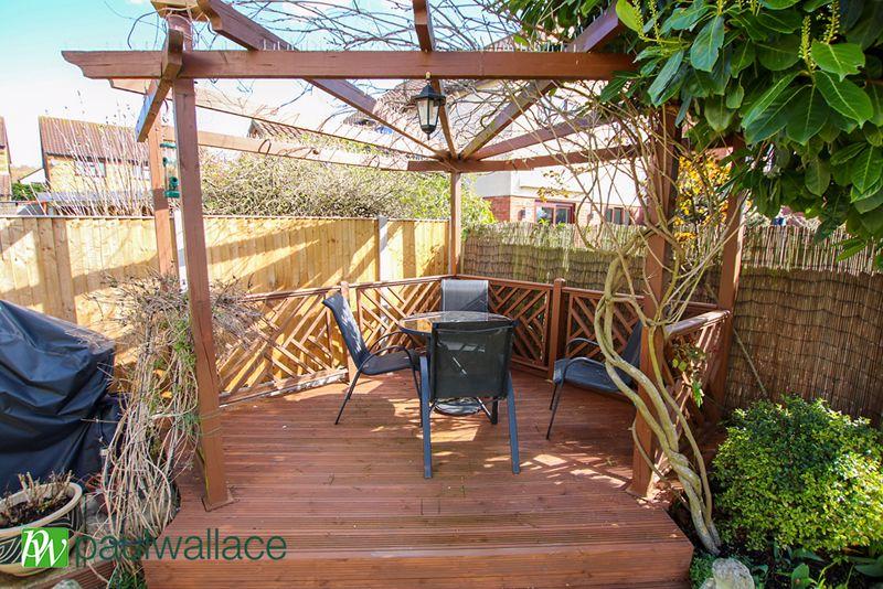 Pergola/Decking Area
