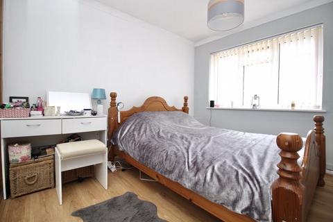 34 Beaver Drive, Bishopstoke, Eastleigh, SO50 8NA