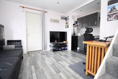 43 Cerne Close, West End, Southampton, SO18 3NG
