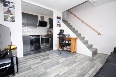 43 Cerne Close, West End, Southampton, SO18 3NG