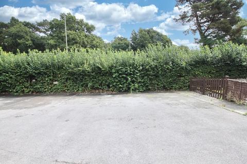 43 Cerne Close, West End, Southampton, SO18 3NG