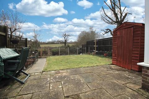 21 Ambleside, Botley, Southampton, SO30 2NS