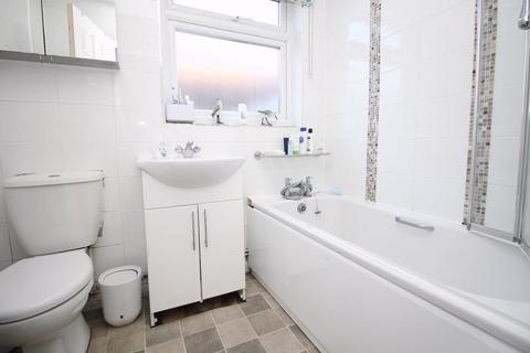 20 Barton Crescent, Southampton, SO18 2BN