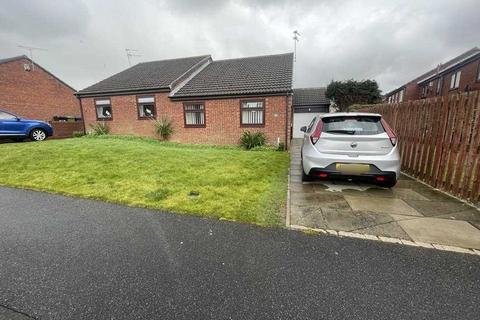 2 bedroom bungalow for sale - Devon Gardens, South Shields
