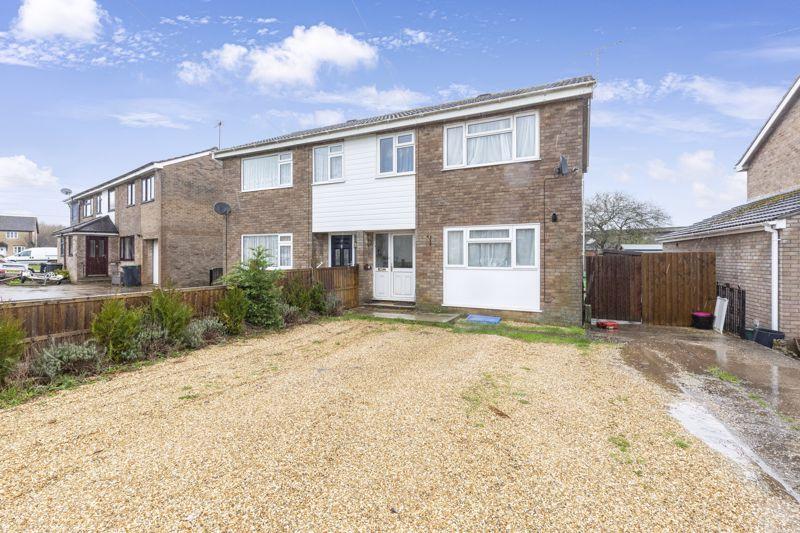 Jarvis Way, Stalbridge DT10 3 bed semidetached house £239,950